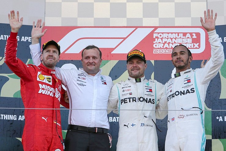 Podium - © Foto: Toru Takahashi/AP/dpa