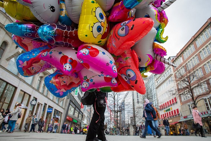 Ballonverk&auml;ufer - &copy; Foto: Raphael Knipping