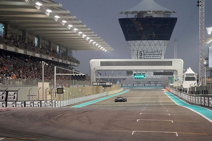 - &copy; Hasan Bratic/dpa