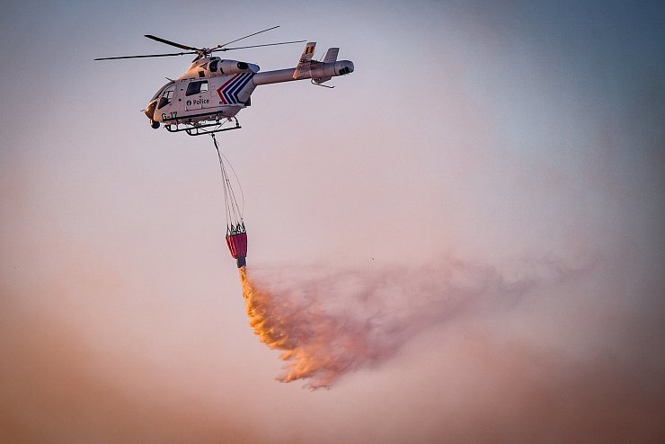 Brand in Belgien - &copy; Foto: Luc Claessen/BELGA/dpa