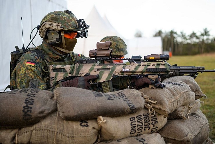 - © Philipp Schulze/dpa