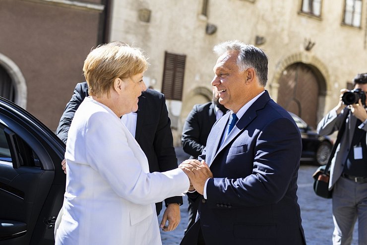 Merkel und Orban in Sopron - &copy; Foto: Balazs Szecsodi/MTI/Hungarian Prime Minister's Press Office