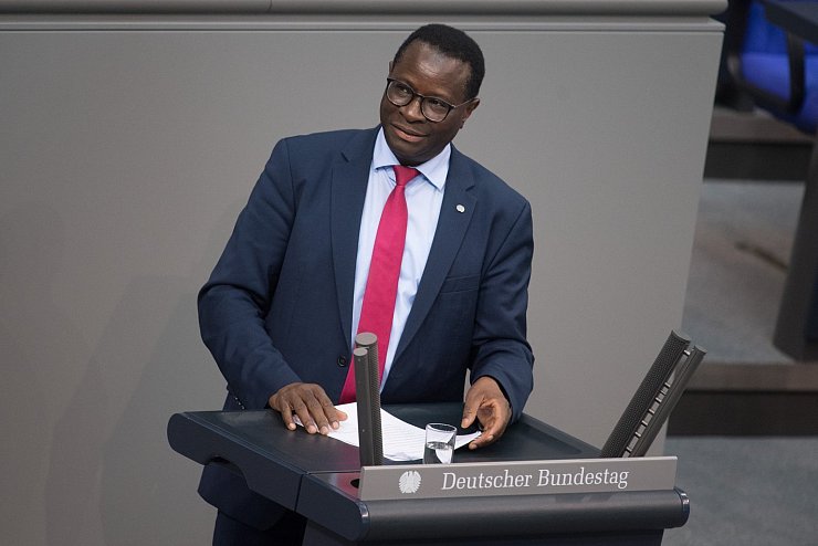 Karamba Diaby - &copy; Foto: J&ouml;rg Carstensen/dpa