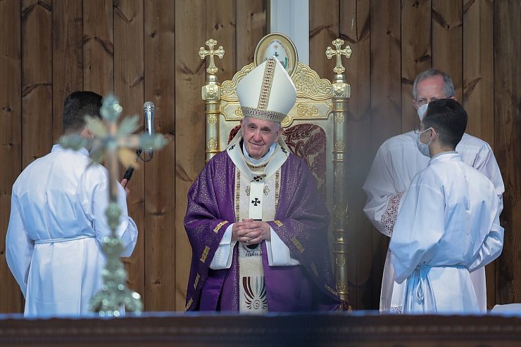 Papst Franziskus - &copy; Foto: STR/dpa