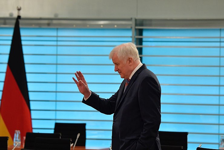 Horst Seehofer - © Foto: Tobias Schwarz/AFP-Pool/dpa