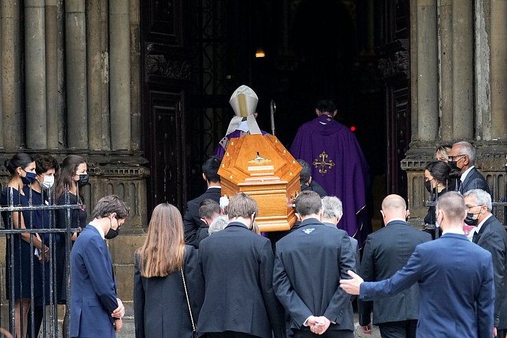 Trauerfeier f&uuml;r Schauspiellegende Jean-Paul Belmondo - &copy; Foto: Michel Euler/AP/dpa