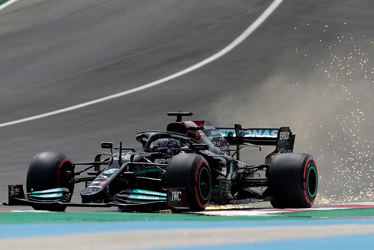 Lewis Hamilton - © Foto: Manu Fernandez/AP/dpa