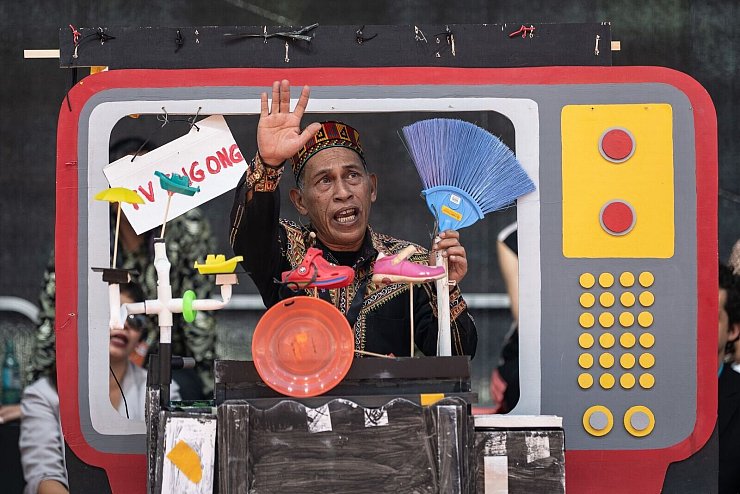 - © Swen Pförtner/dpa