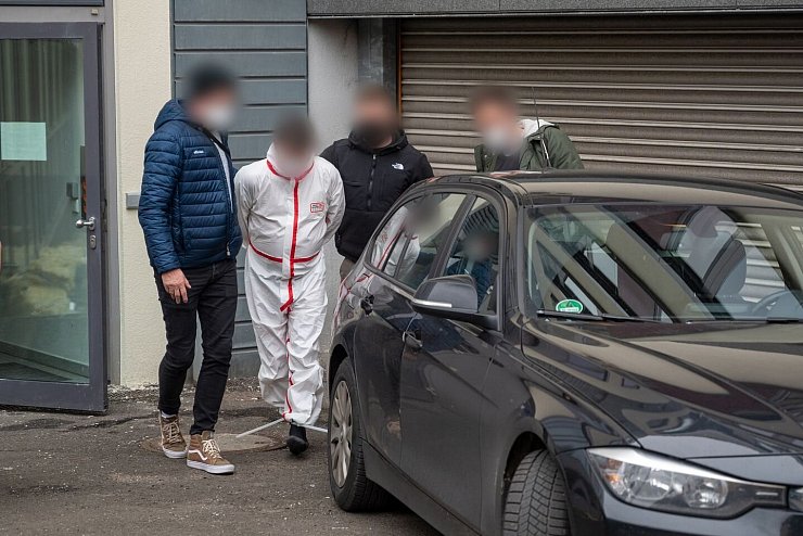 Get&ouml;tete Polizisten - Tatverd&auml;chtiger - &copy; Foto: Harald Tittel/dpa