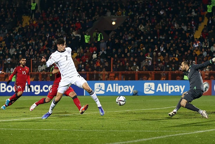 F&uuml;hrung - &copy; Foto: Christian Charisius/dpa