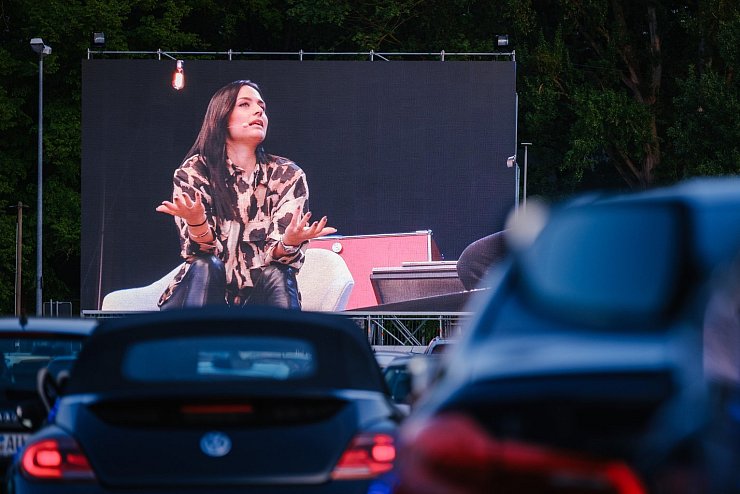 Coronavirus - Autokino Hannover - &copy; Foto: Ole Spata/dpa