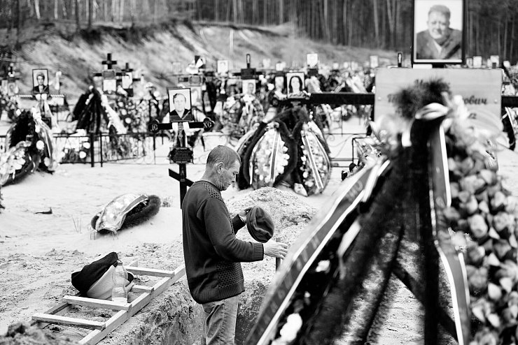 Journalist und Fotograf Till Mayer hat bewegende Bilder aus seiner Zeit in der Ukraine mitgebracht. - © Till Mayer
