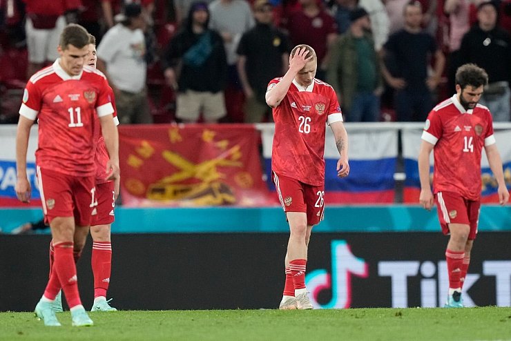 - &copy; Martin Meissner/AP Pool/dpa