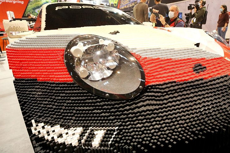 &laquo;Essen Motor Show&raquo; - &copy; Foto: Roland Weihrauch/dpa