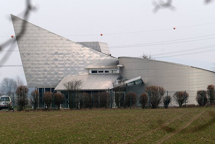 Kunstwerk statt Zweckbau: Das Wasserwerk Rehme, das an die Architektur des Stararchitekten Frank Gehry angelehnt ist, kann nicht erweitert werden. Das ist ein Grund, warum eine zentrale Wasserenth&auml;rtung deutlich teuer als geplant w&uuml;rde. - &copy; Thorsten G&ouml;decker