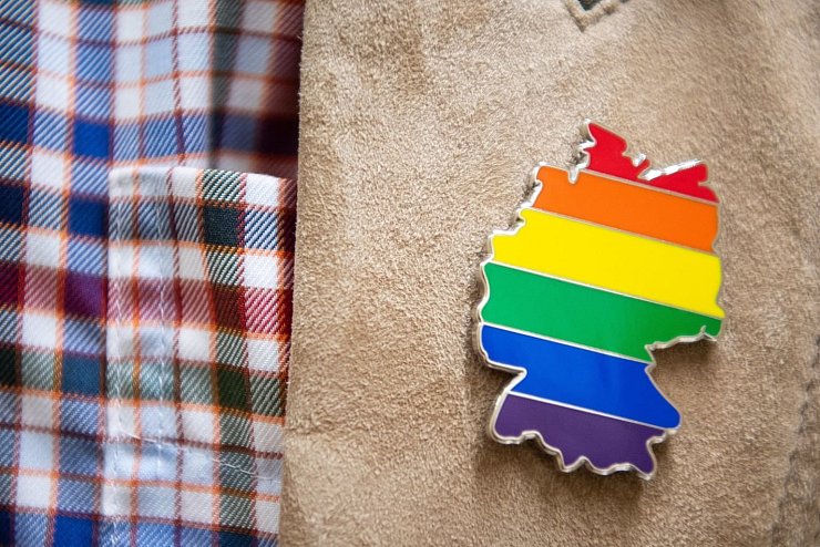 Tag gegen Homophobie - &copy; Foto: Sebastian Gollnow/dpa