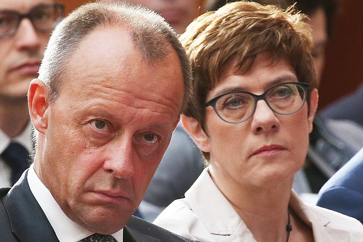 Annegret Kramp-Karrenbauer und Friedrich Merz - &copy; Foto: Wolfgang Kumm/dpa