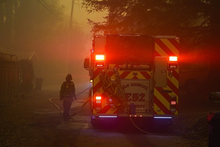 Einsatzwagen - &copy; Foto: Marcio Jose Sanchez/AP/dpa