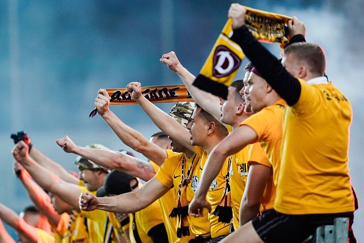 - &copy; Uwe Anspach/dpa