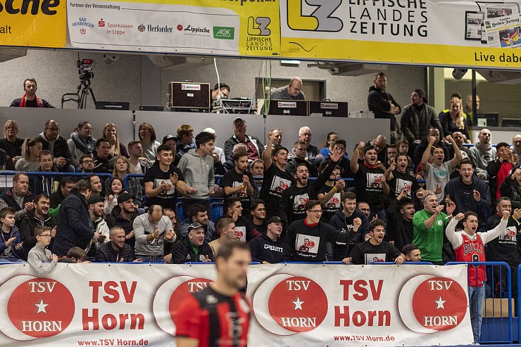 Impressionen von der LZ-Cup-Endrunde aus der Phoenix-Contact-Arena. Bei den Männern siegte der TBV Lemgo, bei den Frauen der FC Donop/Voßheide. - © Egon Penner