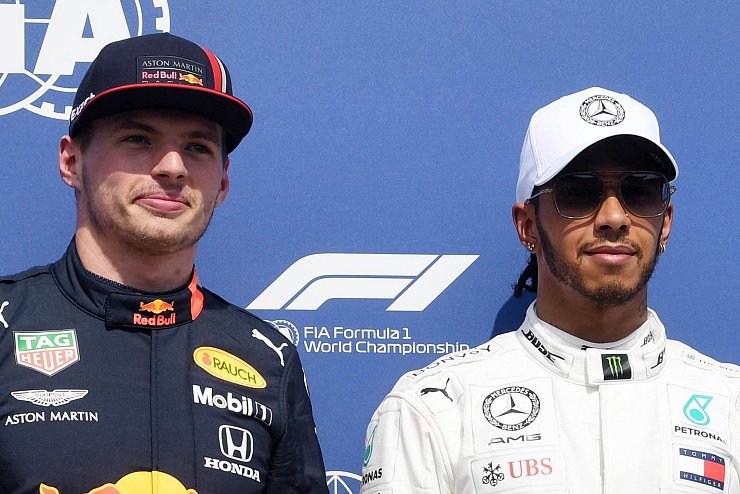 Verstappen und Hamilton - © Foto: Uli Deck/dpa