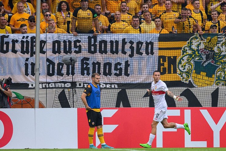 - &copy; Robert Michael/dpa