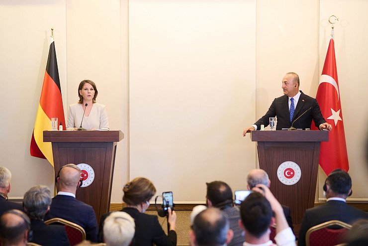 - &copy; Annette Riedl/dpa