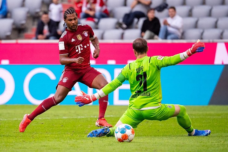 Abseits - &copy; Foto: Sven Hoppe/dpa