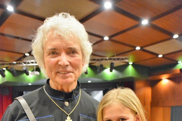 Der Dschungel-Prinz und das berühmte Ensemble folgen der Einladung des Vereine Musik für gute Zwecke - © Karin Prignitz