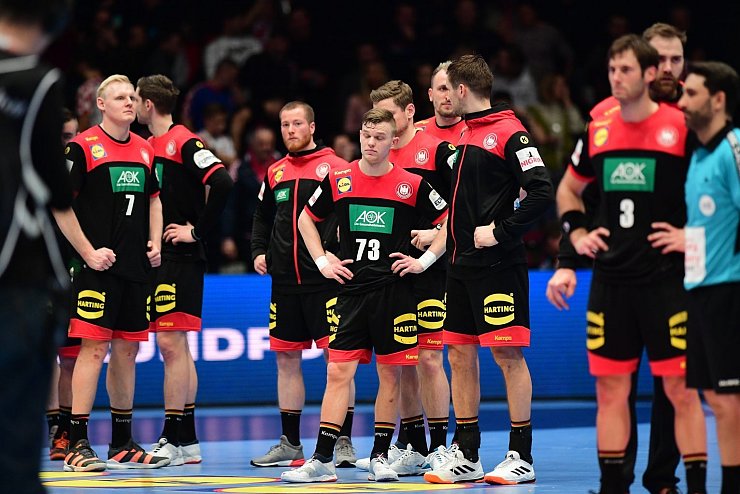 Deutsche Handballer vor dem Aus - &copy; Foto: Robert Michael/dpa-Zentralbild/dpa