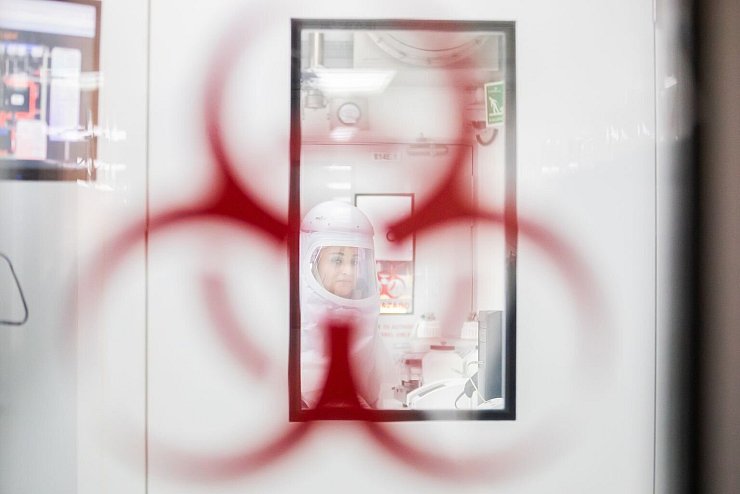 Hochsicherheitslabor - &copy; Foto: Christoph Soeder/dpa/Archiv