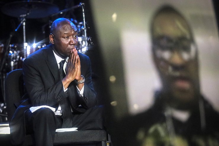 Trauerfeier - © Foto: Bebeto Matthews/AP/dpa