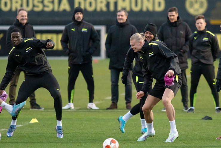 Abschlusstraining BVB - &copy; Foto: Bernd Thissen/dpa