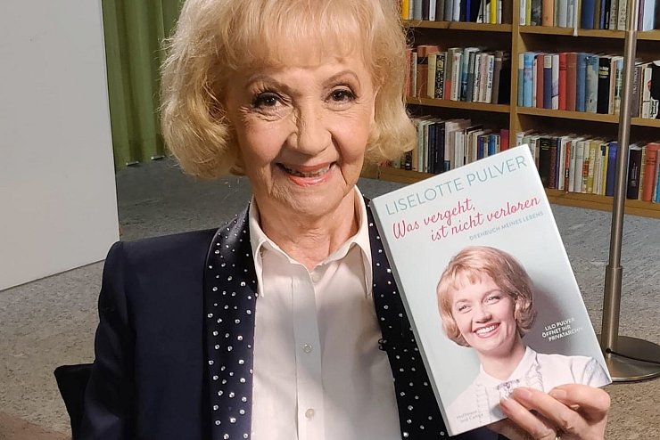 Liselotte Pulver - &copy; Foto: Archiv L. Pulver/Dt.Filminstitut/Hoffmann und Campe/dpa