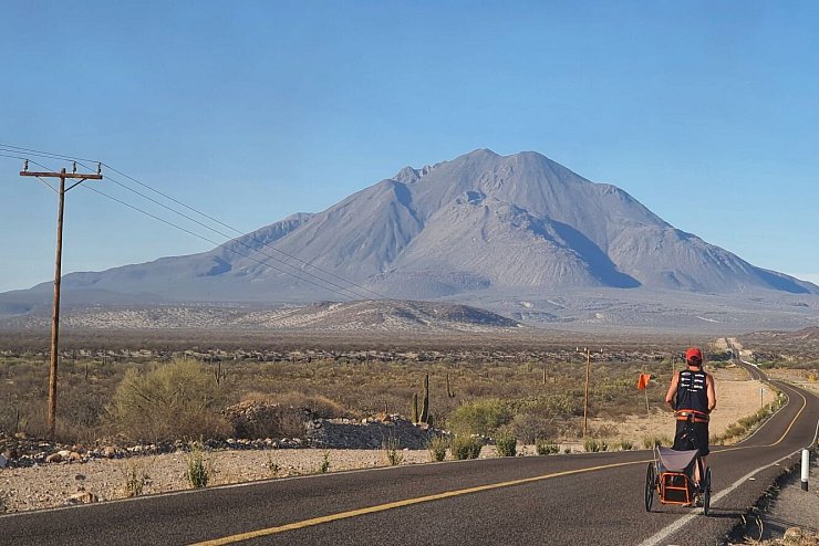 Jonas Deichmann - &copy; Foto: ---/Ravir Film/dpa