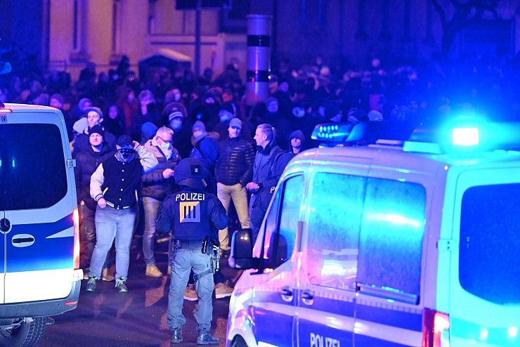 Coronavirus - &copy; Foto: Felix K&auml;stle/dpa