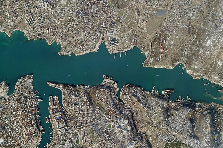 - &copy; -/Planet Labs PBC/dpa