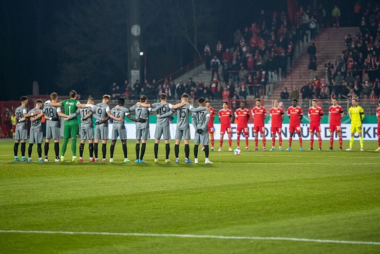 - &copy; Andreas Gora/dpa