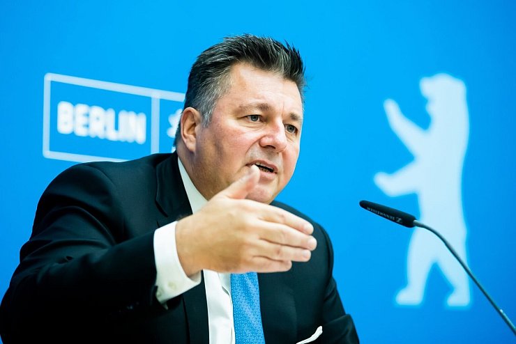 Pressekonferenz zu Pannen bei Berliner Wahl - &copy; Foto: Christoph Soeder/dpa