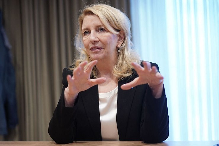 - © Jörg Carstensen/dpa