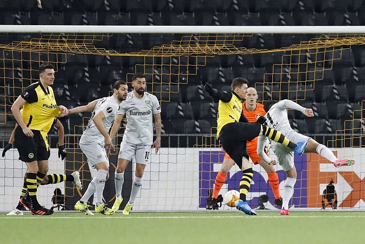 Berner F&uuml;hrung - &copy; Foto: Peter Klaunzer/KEYSTONE/dpa