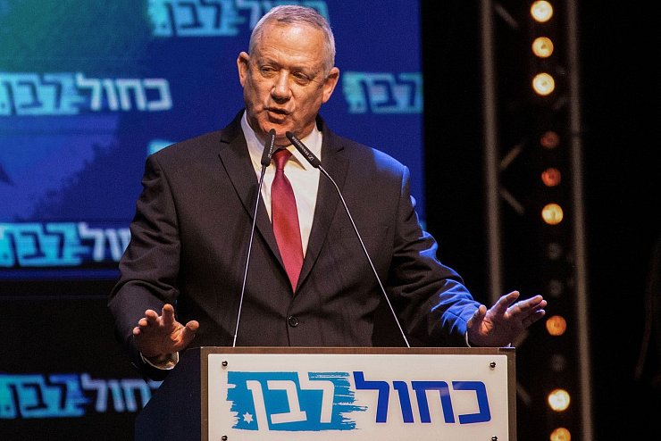 Benny Gantz - &copy; Foto: Oren Ziv