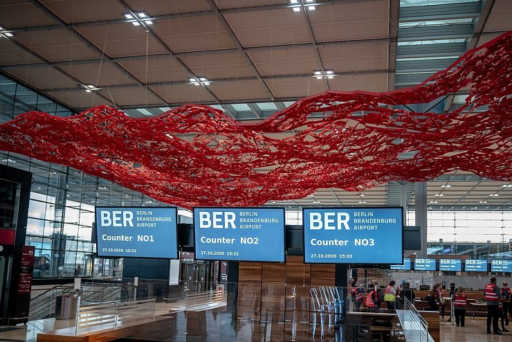 Kunst am Bau - Flughafen Berlin Brandenburg - © Foto: Michael Kappeler/dpa