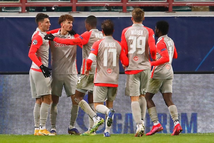 Lokomotive Moskau - RB Salzburg - © Foto: Maxim Shemetov/REUTERS POOL/AP/dpa