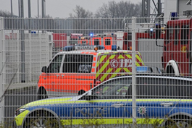Im Nobila-Werk I. an der Waldstraße ist es am Freitag gegen 11.50 Uhr zu einem Schwelbrand gekommen. - © Andreas Eickhoff