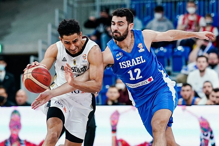 - © Uwe Anspach/dpa