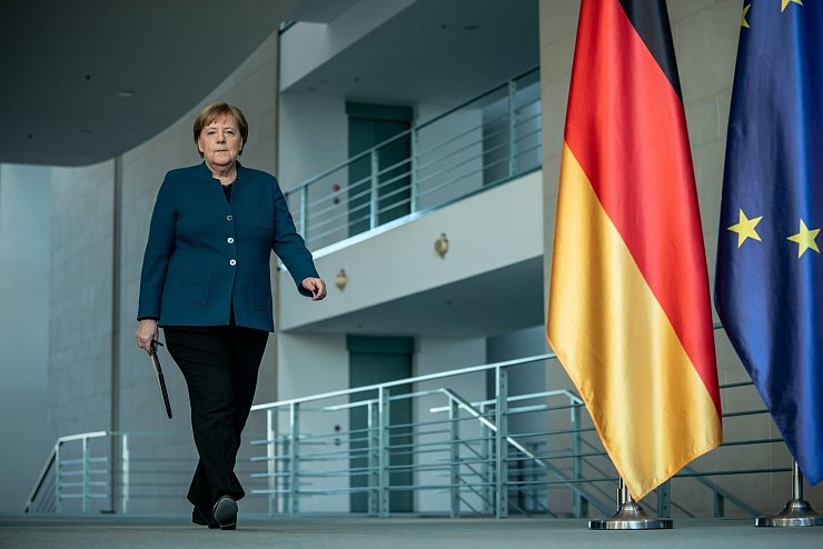 Merkel - © Foto: Michael Kappeler/dpa-POOL/dpa