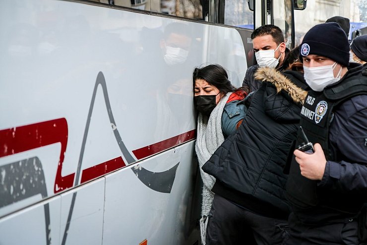 Festnahme - © Foto: Tunahan Turhan/SOPA Images via ZUMA Wire/dpa