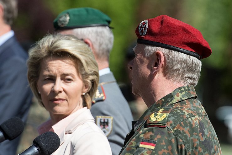 Von der Leyen in Illkirch - © Foto: Patrick Seeger