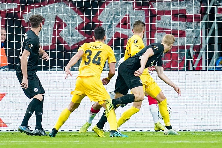 Vorentscheidung - &copy; Foto: Uwe Anspach/dpa